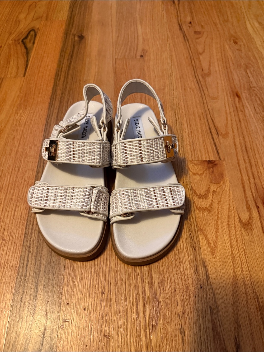 Steve Madden White Woven Buckle Sandals NWOT
